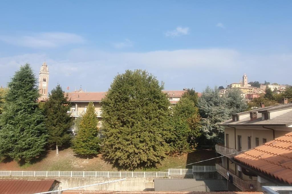 Charming 2.5Room Flat In Center Of Monforte D'Alba Exterior photo